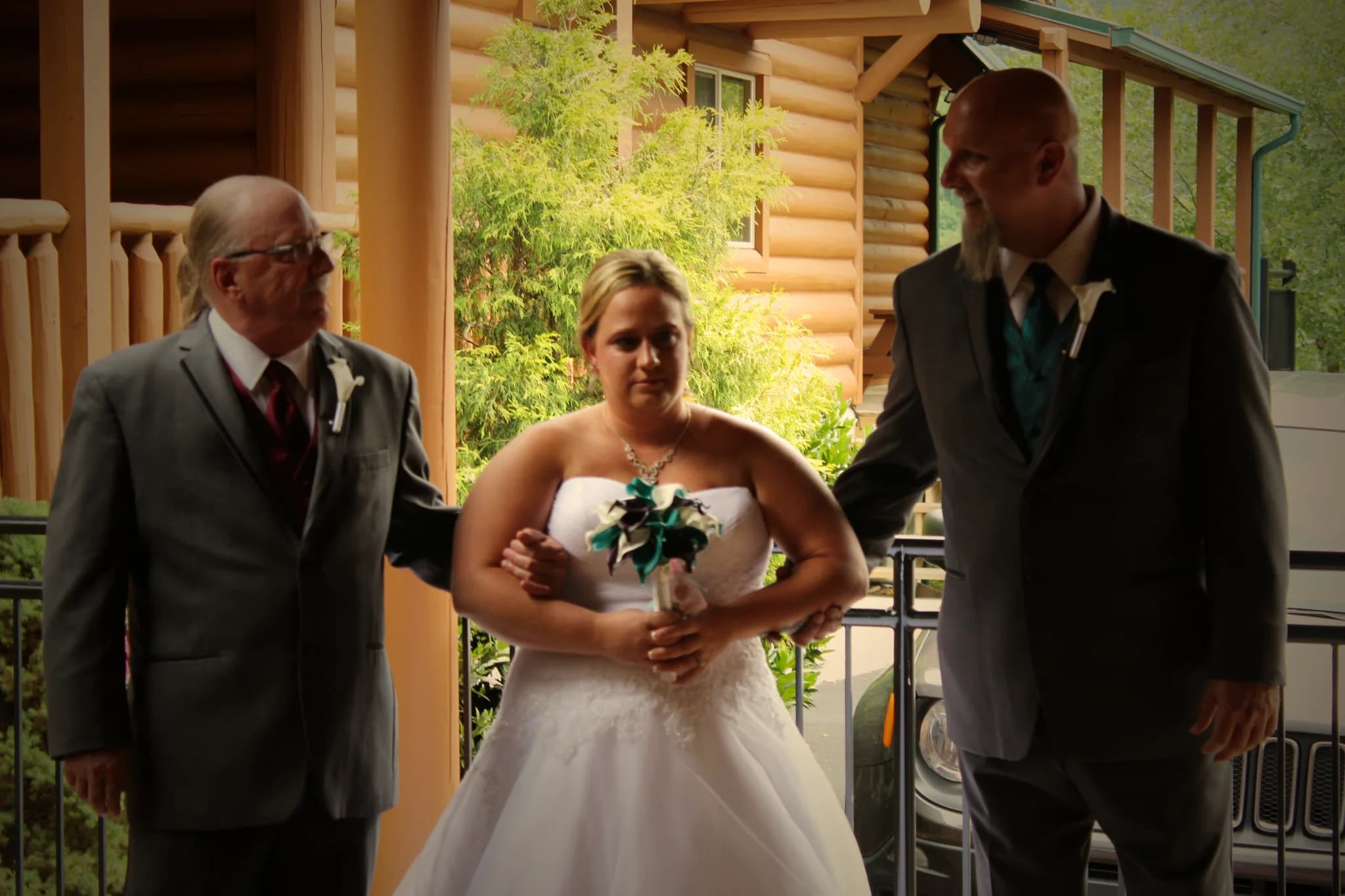 Cabin Weddings in Tennessee — Big Lodge Weddings