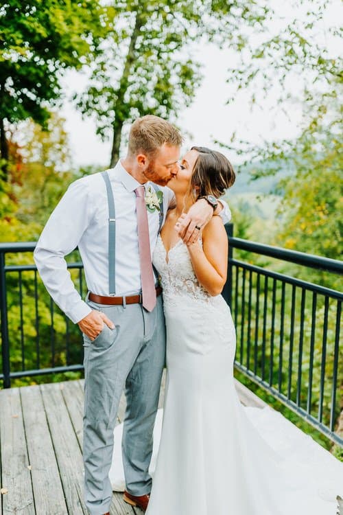Destination Weddings in Tennessee — Big Lodge Weddings