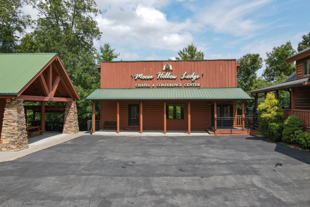 Chapel and conference center exterior near the Smoky Mountains at Moose Hollow Lodge in Sevierville, TN